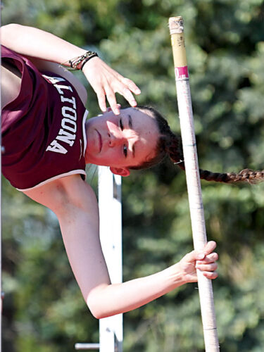 Altoona Mountain Lion Classic: Class 3A: Altoona girls earn multiple first places